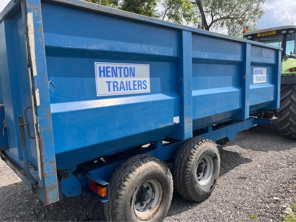 Henton 10 Ton Grain Trailer