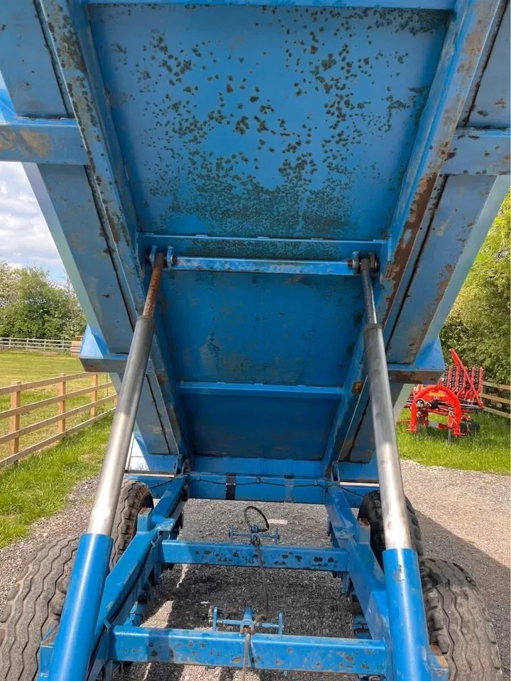 Henton 10 Ton Grain Trailer