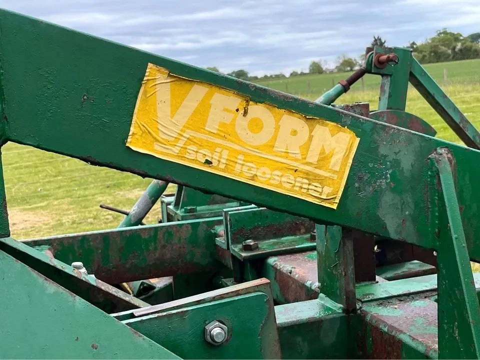 Cousins 5 leg V Form Subsoiler