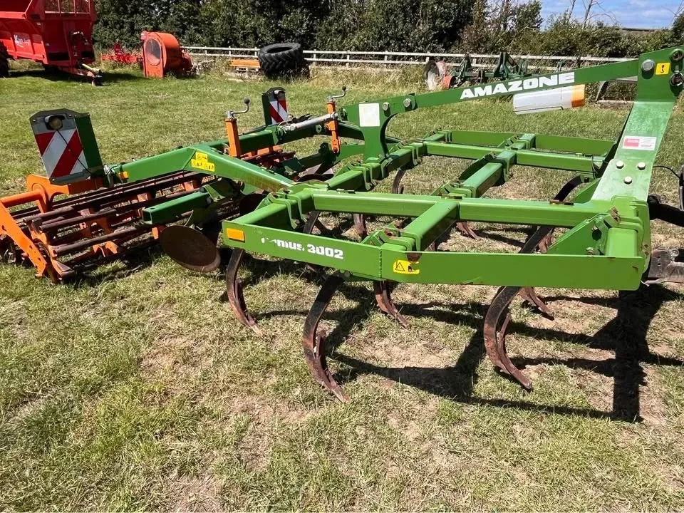 AMAZONE CENIUS 3002 Stubble Cultivator